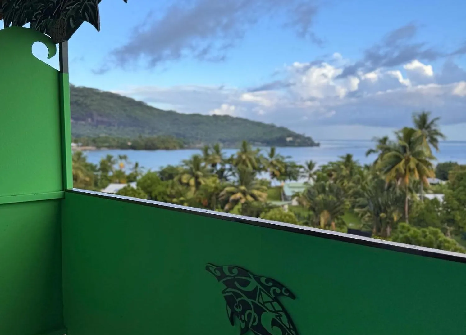 Fare Arana Moorea Guesthouse Atiha French Polynesia