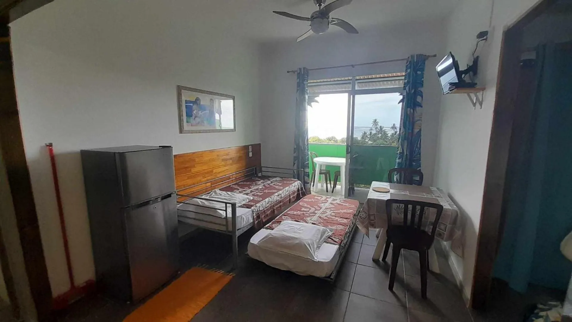 Fare Arana Moorea Guesthouse Atiha